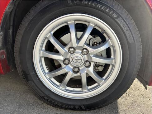 Used 2012 Toyota Prius V Three image 7