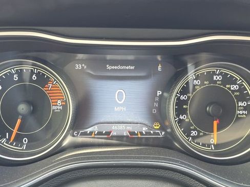 Used 2020 Jeep Cherokee Limited image 14