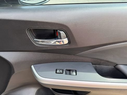 Used 2016 Honda CR-V Touring image 29