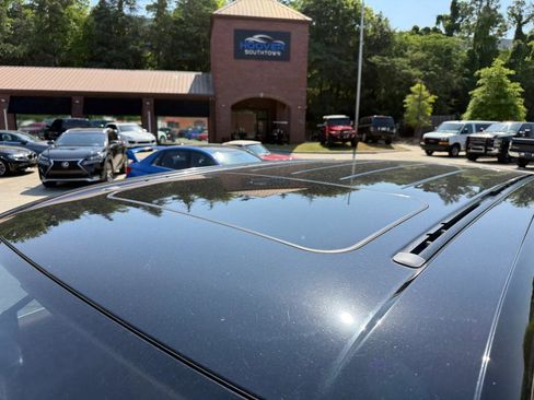 Used 2005 Porsche Cayenne S AWD/4WD image 9