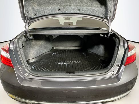 Used 2017 Honda Accord LX image 26