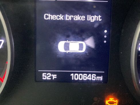 Used 2018 Hyundai Elantra SEL image 8