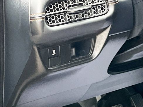 Used 2023 Honda HR-V Sport image 10