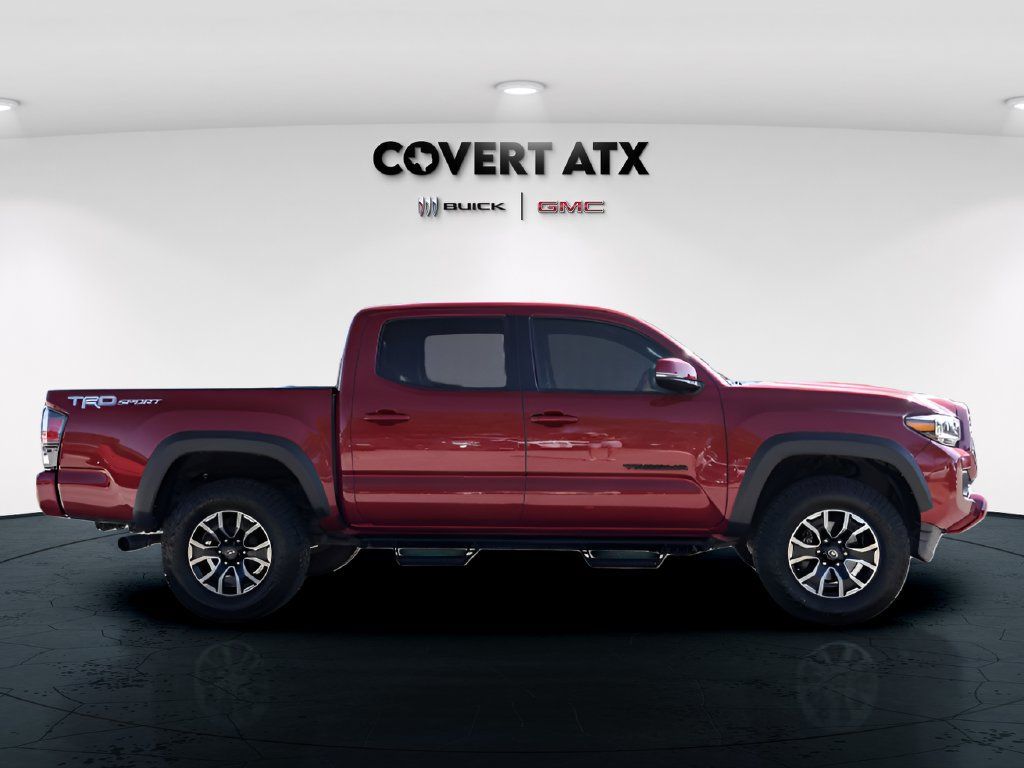 Used 2021 Toyota Tacoma TRD Sport w/ Technology Package RWD image 8