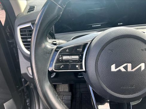 Used 2024 Kia Seltos S AWD/4WD image 19