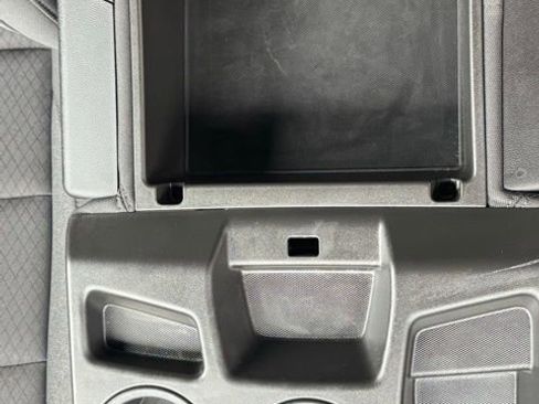 Used 2023 Chevrolet Silverado 1500 Custom image 22