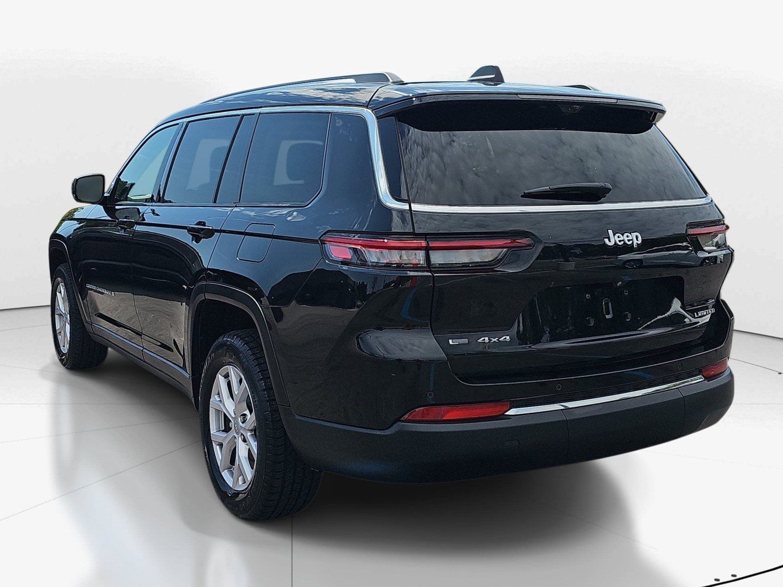 Used 2022 Jeep Grand Cherokee L Limited w/ Luxury Tech Group II AWD/4WD image 6