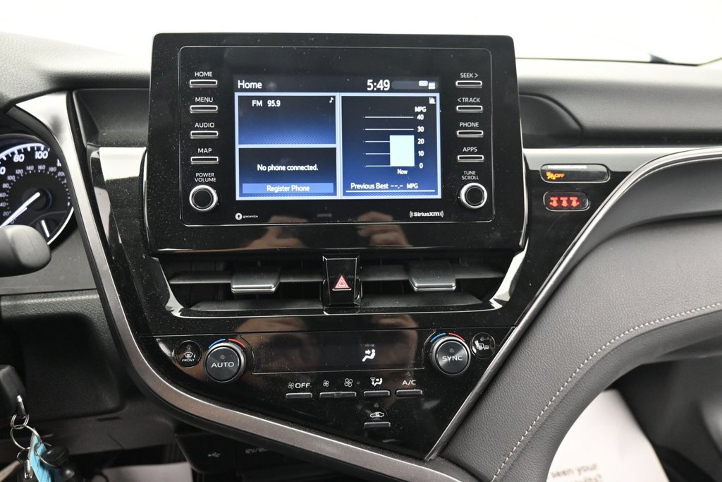 Used 2024 Toyota Camry SE FWD image 23