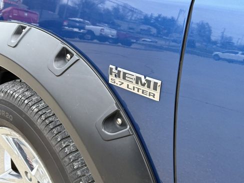 Used 2011 RAM 1500 Sport w/ Sport Premium Group image 10