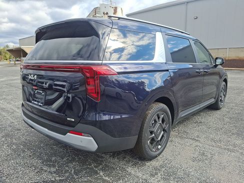 New 2026 Kia Carnival EX image 8