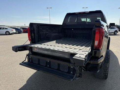 Used 2024 GMC Sierra 1500 Denali image 8