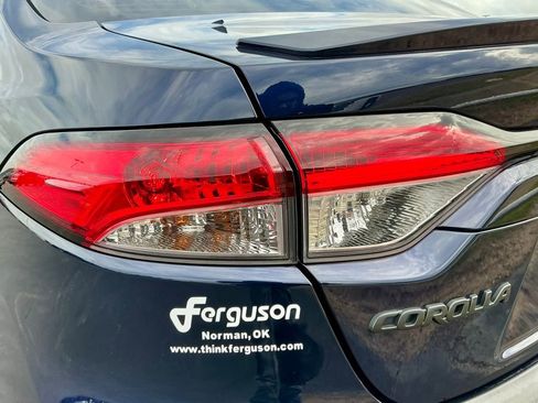 Used 2022 Toyota Corolla SE FWD image 14