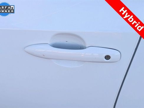 Used 2023 Toyota Corolla Hybrid Sedan image 34