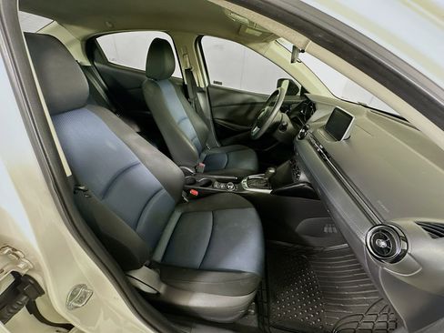 Used 2017 Toyota Yaris iA image 28