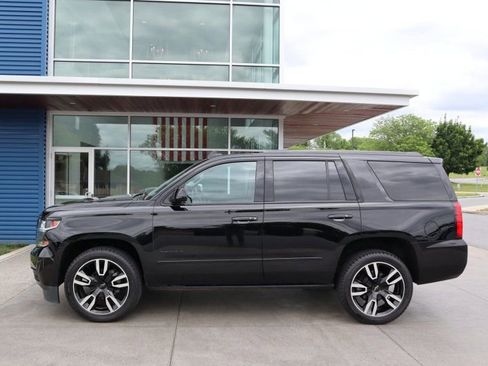 Used 2018 Chevrolet Tahoe Premier AWD/4WD image 6