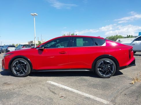 Used 2025 Kia K4 EX w/ GT-Line Sunroof Package FWD image 4