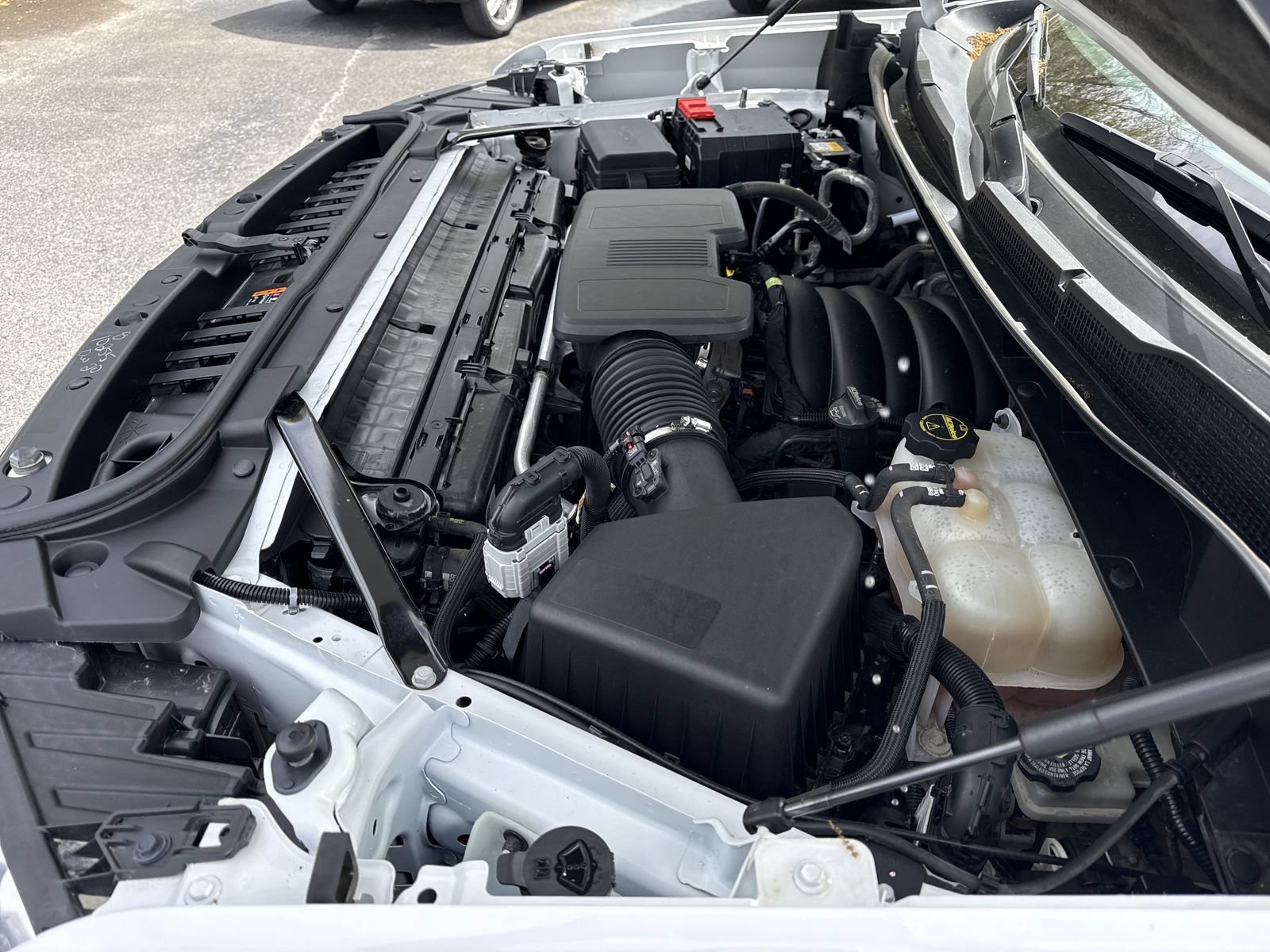 Used 2024 Chevrolet Silverado 1500 LT Trail Boss w/ Protection Package AWD/4WD image 31