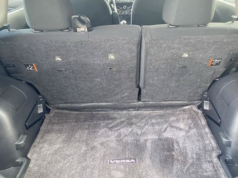 Used 2015 Nissan Versa Note SV FWD image 18