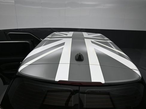 Used 2020 MINI Cooper Clubman S w/ Storage Package image 10