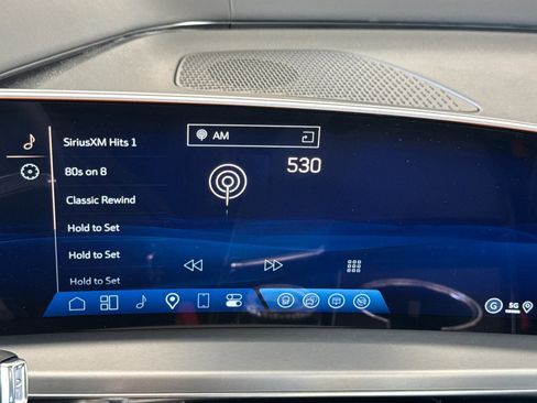 New 2026 Cadillac Lyriq Signature Sport w/ LPO, Floor Liner Package image 18