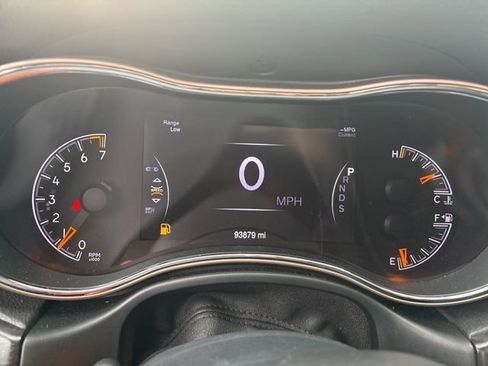 Used 2015 Jeep Grand Cherokee Altitude image 17