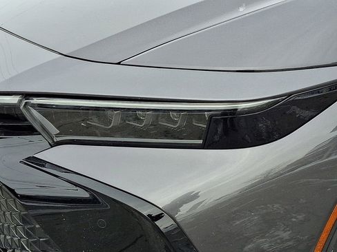 Used 2024 Toyota Crown Limited w/ Advanced Technology Package image 11