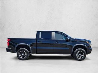 Used 2024 Chevrolet Silverado 1500 ZR2 w/ Technology Package video 4