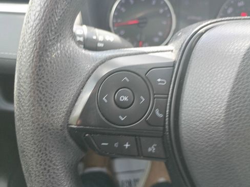 Used 2019 Toyota RAV4 XLE image 34