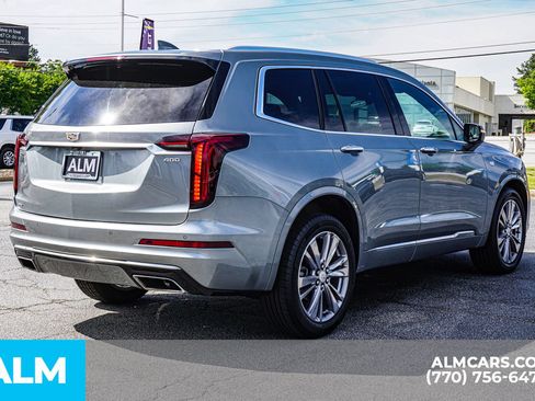 Used 2023 Cadillac XT6 Premium Luxury AWD/4WD image 7