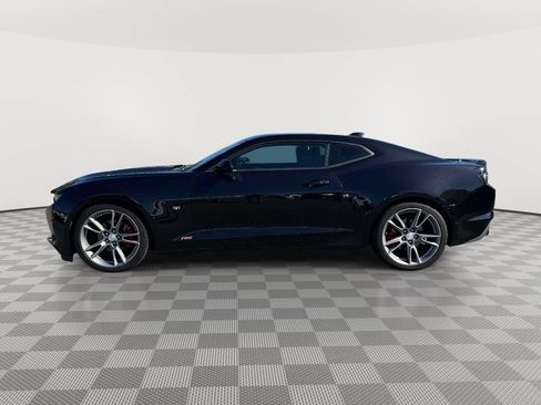Used 2019 Chevrolet Camaro LT w/ RS Package RWD image 4
