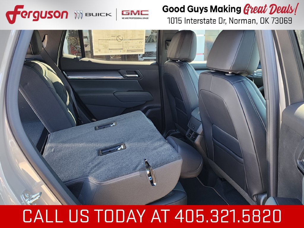 New 2027 GMC Terrain AT4 w/ Convenience Package III AWD/4WD image 47