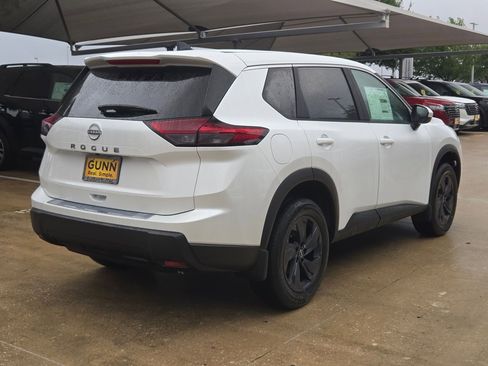 New 2026 Nissan Rogue SV FWD image 3