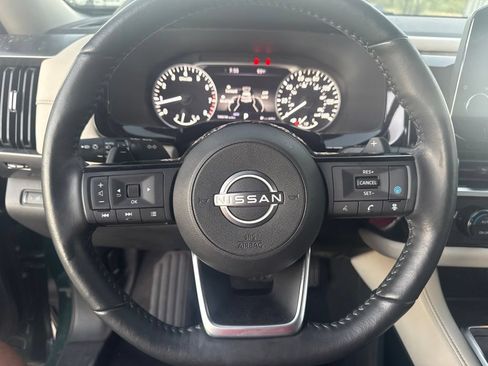 Certified 2023 Nissan Pathfinder SL AWD/4WD image 22