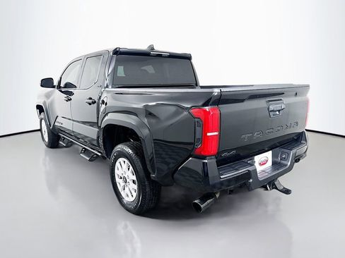 Certified 2026 Toyota Tacoma SR5 AWD/4WD image 7