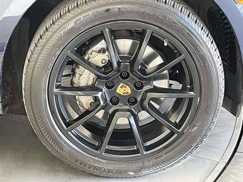 Used 2018 Porsche Macan S AWD/4WD image 14