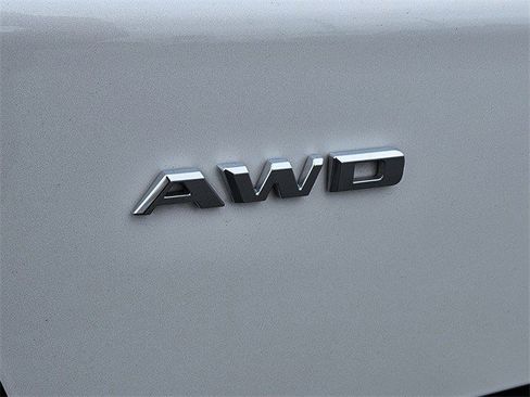 Certified 2025 Cadillac XT5 Premium Luxury image 19