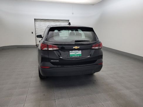 Used 2022 Chevrolet Equinox LS FWD image 6
