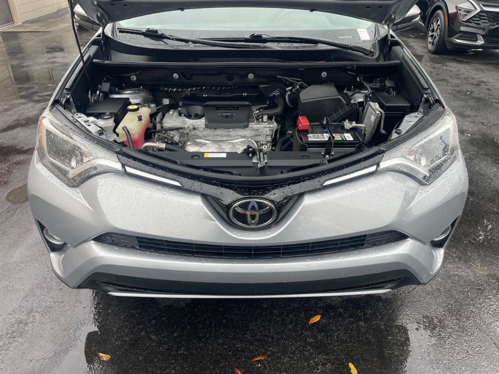 Used 2018 Toyota RAV4 XLE FWD image 23