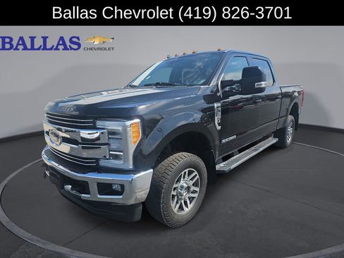 Used 2019 Ford F250 Lariat w/ Lariat Ultimate Package AWD/4WD image 1