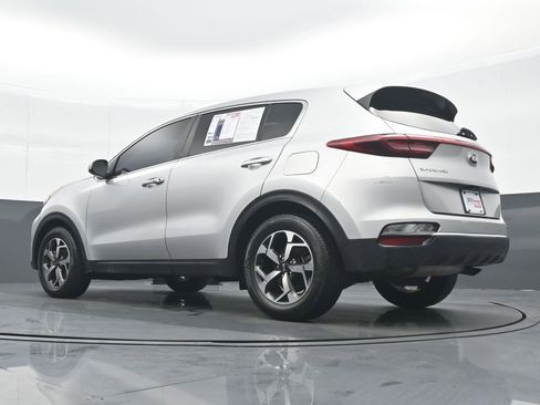 Used 2022 Kia Sportage LX image 18