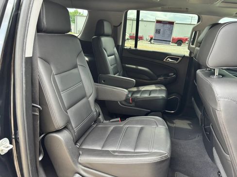 Used 2019 GMC Yukon XL Denali w/ Denali Ultimate Package AWD/4WD image 20