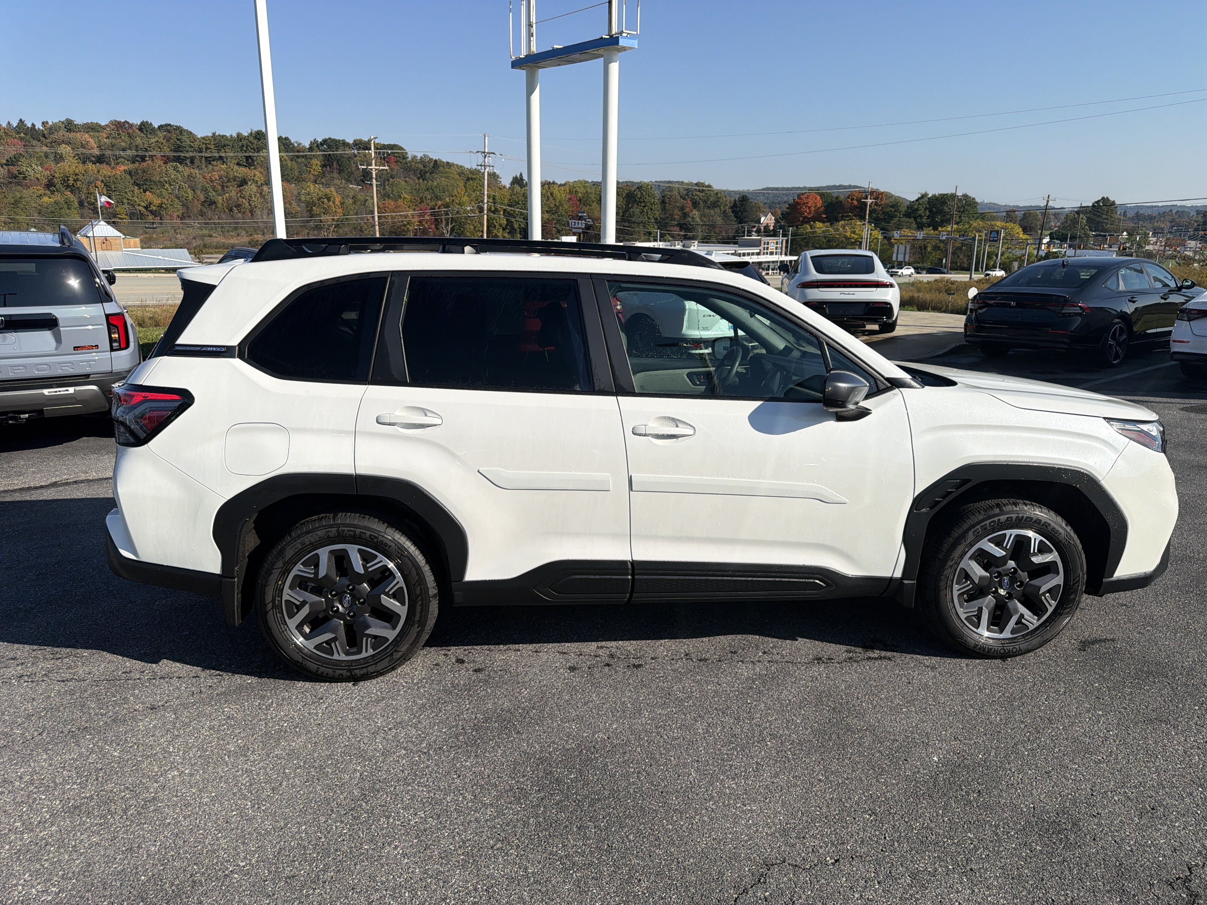 Used 2026 Subaru Forester Premium AWD/4WD image 2