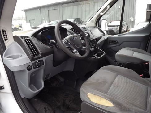 Used 2018 Ford Transit 250 148 Medium Roof RWD image 10