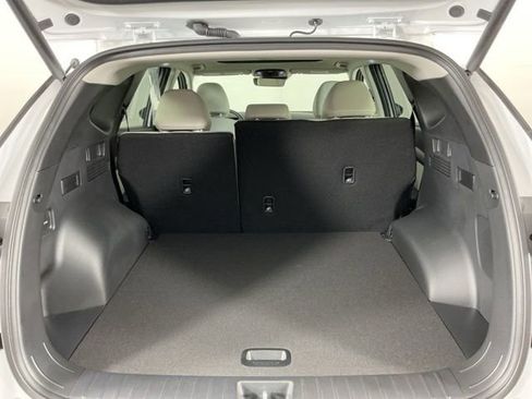 Used 2025 Hyundai Tucson Limited image 29