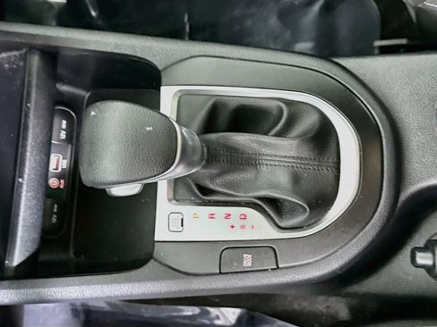 Used 2019 Kia Forte LXS FWD image 20