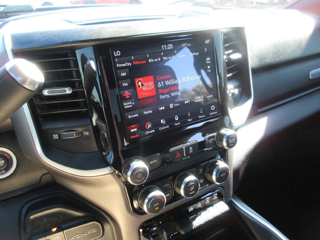 Used 2021 RAM 2500 Big Horn w/ Level 1 Equipment Group AWD/4WD image 28