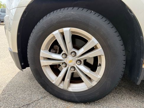 Used 2014 Chevrolet Equinox LT w/ Driver Convenience Package FWD image 8