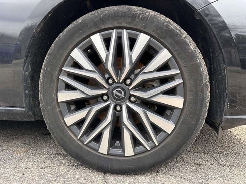 Used 2024 Nissan Altima 2.5 SV FWD image 6