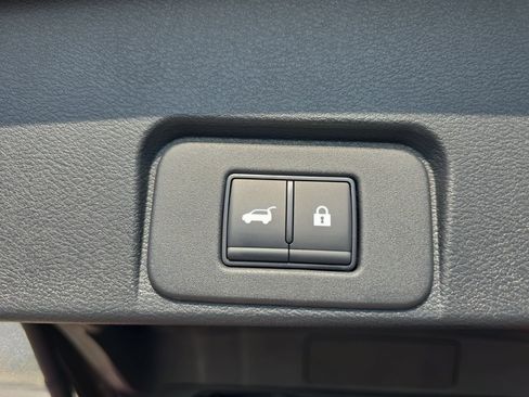 New 2026 Nissan Rogue Platinum w/ Platinum Premium Package AWD/4WD image 13