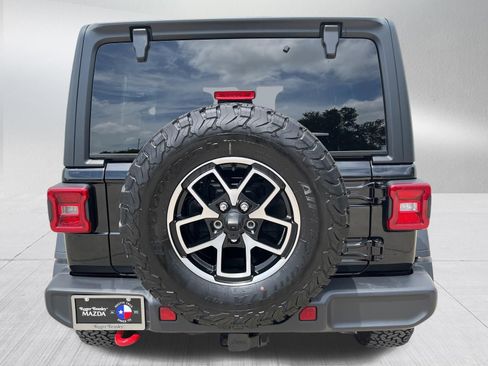 Used 2024 Jeep Wrangler Unlimited Rubicon w/ Technology Group AWD/4WD image 7